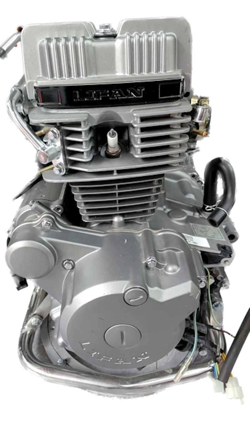 Двигател на мотоциклет JINNAI Оригиналната трансмисия дизелов бензинов двигател на мотоциклет в събирането на