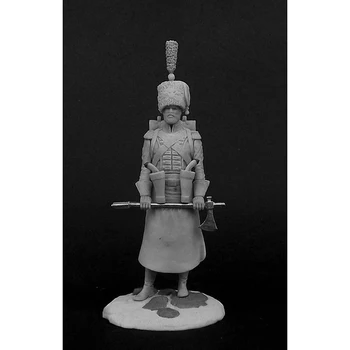 В разглобено формата на поставка за древния воин 1/32, комплекти миниатюрни модели от смола, небоядисана