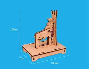 Научен експеримент студентски работа кълвач ръчно изработени домашно производство на детски технологични машинарии, събрани модели играчки